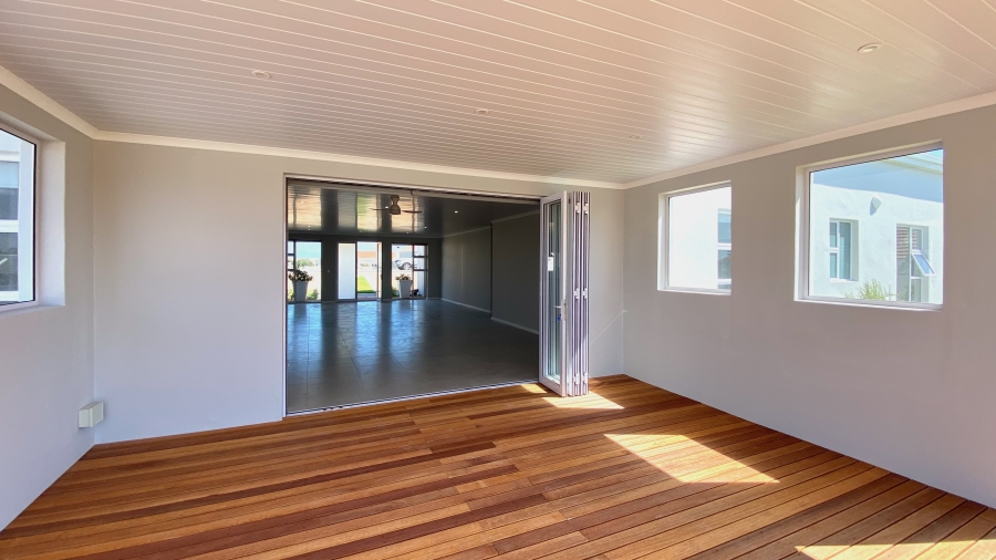 3 Bedroom Property for Sale in Port Owen Western Cape